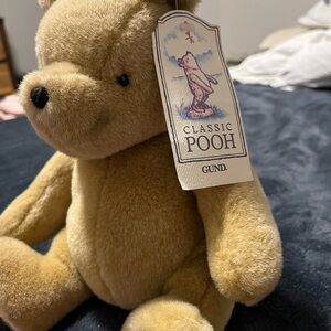 Gund Classic Pooh Tan Plush Bear